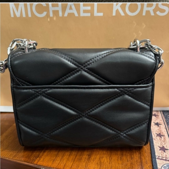 Michael Kors Black Shoulder Bag NWT - Picture 3 of 6